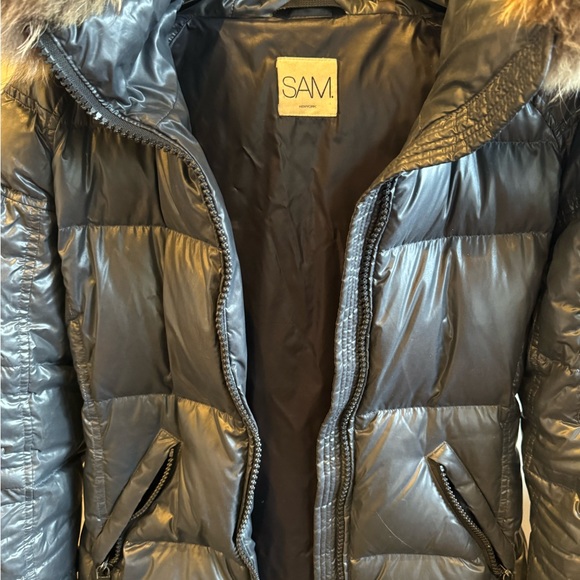 Sam Jacket with hooded Fur. Women - Picture 8 of 10